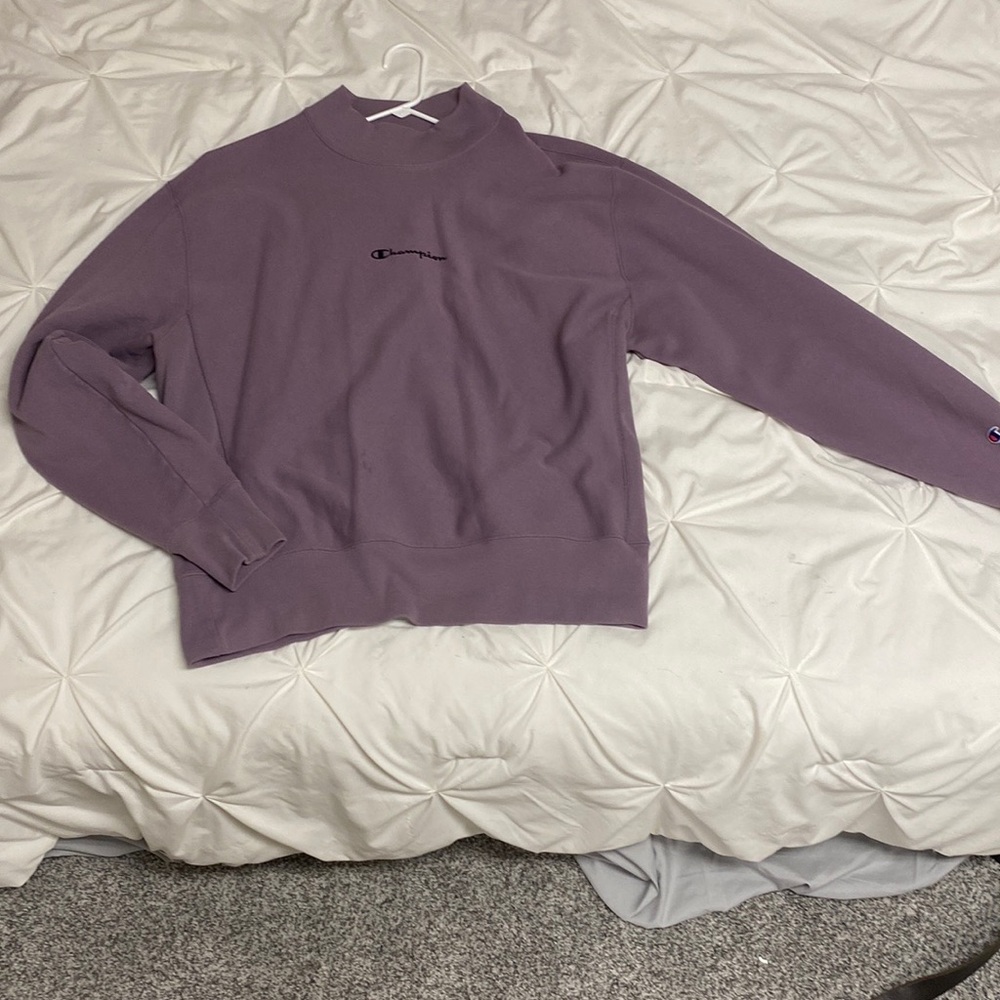 Champion Lavender Reverse Weave Crewneck Sweatshirt